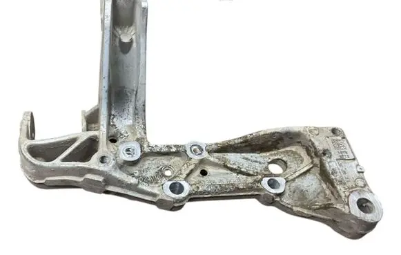 Volkswagen Golf V Engine mounting bracket 1K0199296F 1K0199296
