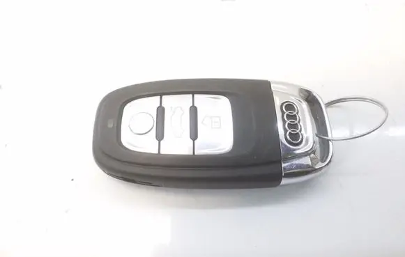 Audi A5 8T 8F Ignition key/card 8K0959754H