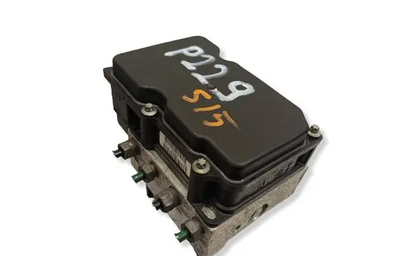 Renault Scenic II - Grand scenic II ABS Pump 8200737985 0265800519