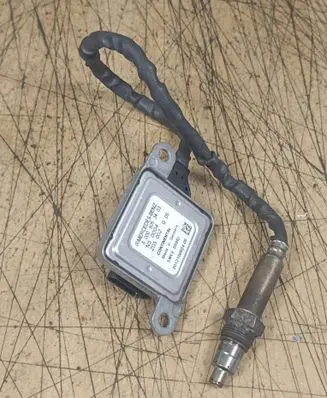 Mercedes-Benz S W222 Lambda probe sensor A0009053403