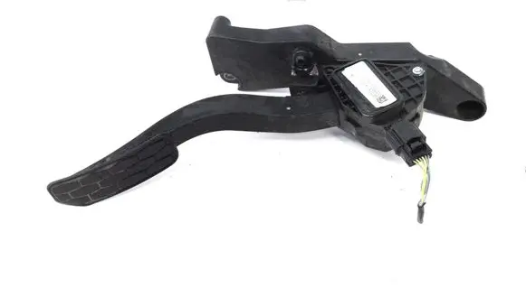 Jaguar XE Accelerator throttle pedal GX739F836CA