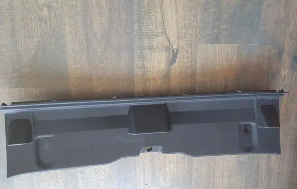 Toyota Auris E180 Trunk/boot sill cover protection 6471602120