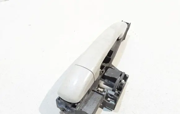 Peugeot 3008 I Rear door exterior handle 9684560080