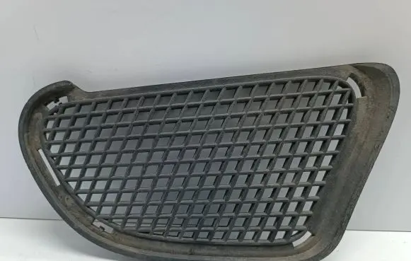 Mercedes-Benz Vaneo W414 Front bumper lower grill A4148850122 4148850122