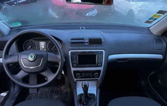 Skoda Octavia Mk2 (1Z) Dashboard