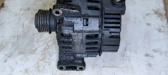 Mercedes-Benz A W168 Generator/alternator A0121544402 2542414A S99B039