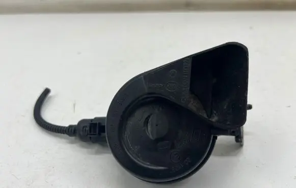 Porsche Panamera (971) Horn signal 971951211B