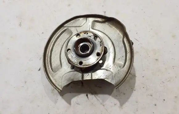 Volvo S60 Rear wheel hub 31681579