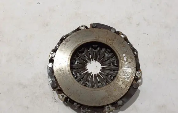 Renault Clio V Pressure plate 302103869R
