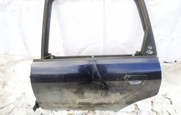 Audi A4 S4 B5 8D Rear door melynos