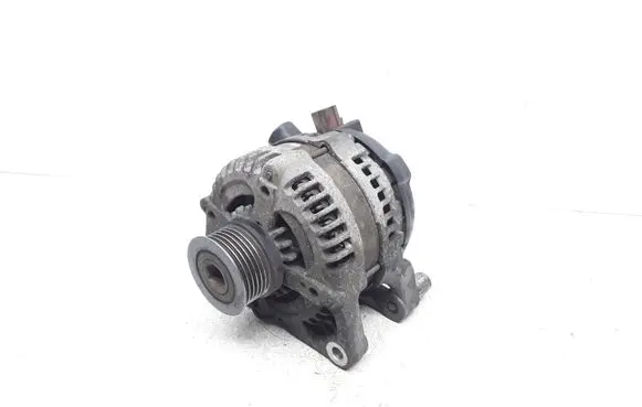 Volvo V50 Generator/alternator 1042102710