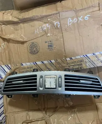 Mercedes-Benz S W221 Dash center air vent grill A2218300954 05569000