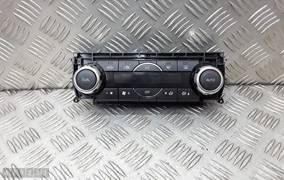 Mazda 6 Climate control unit grs761190a