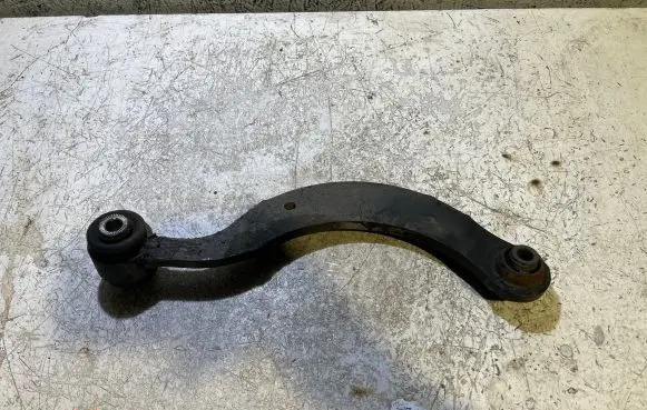 Toyota Auris E180 Rear control arm