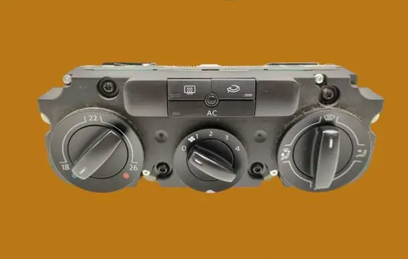 Volkswagen Golf V Climate control unit 