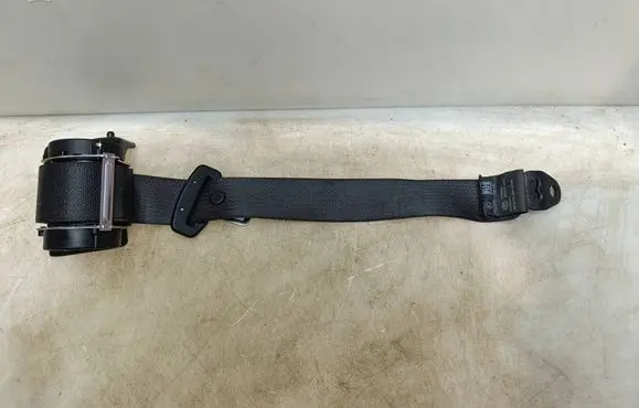 Opel Astra J Rear seatbelt 13380211 623131000 13380207