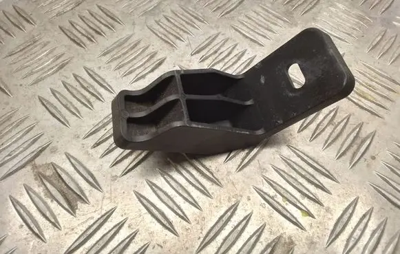 Land Rover Freelander 2 - LR2 Radiator mount bracket 6G918A194BB