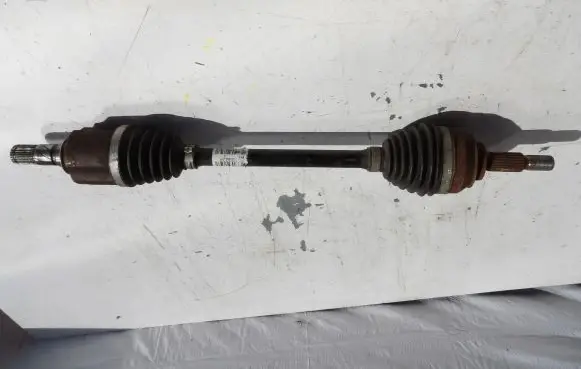 Renault Zoe Front driveshaft 391018882R