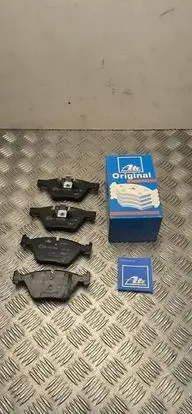 BMW 1 E81 E87 Brake pads (rear) 13046072232