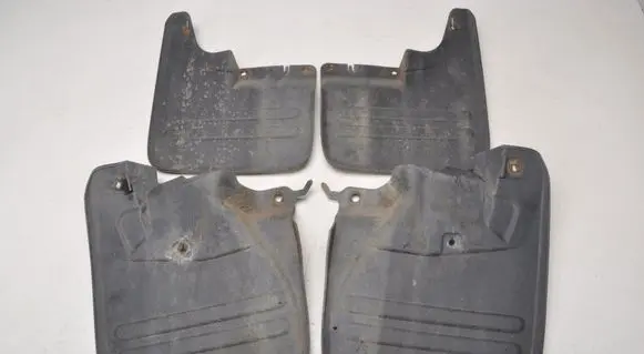 Toyota Tundra I Mudguards set 