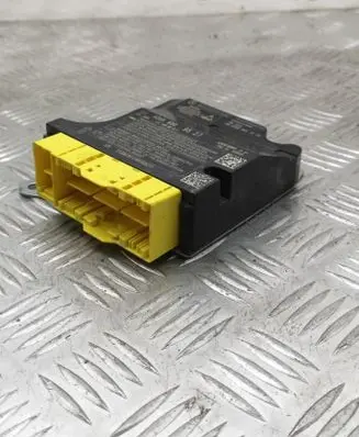 Mercedes-Benz C W205 Airbag control unit/module A2059009527 A2059017713 A2059027311
