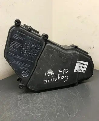 Porsche Cayenne (9PA) Fuse module 7L0010338A