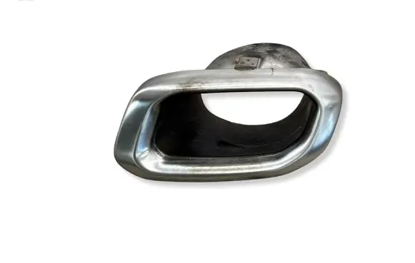 Mercedes-Benz GLS X167 Muffler trim A1674908600