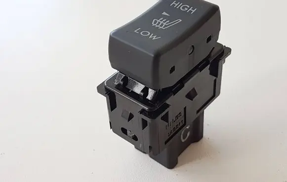 Subaru Forester SJ Seat heating switch 15508MD