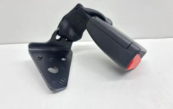 Peugeot 208 I Rear seatbelt buckle 30915AEU