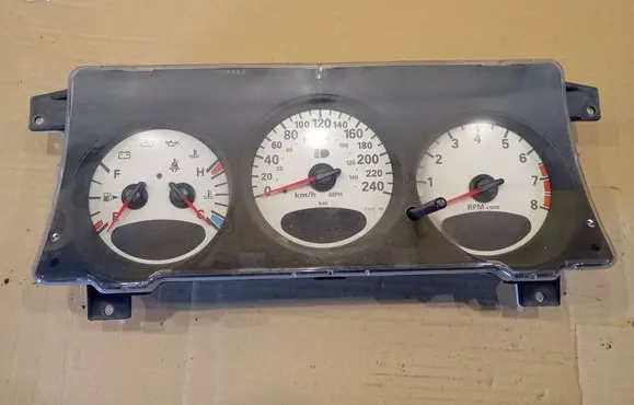 Chrysler PT Cruiser Speedometer (instrument cluster) 04671816AG CR0024005