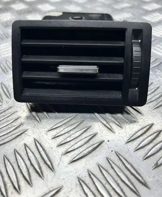 Ford Focus C-MAX Dashboard side air vent grill/cover trim 3M51R018B08