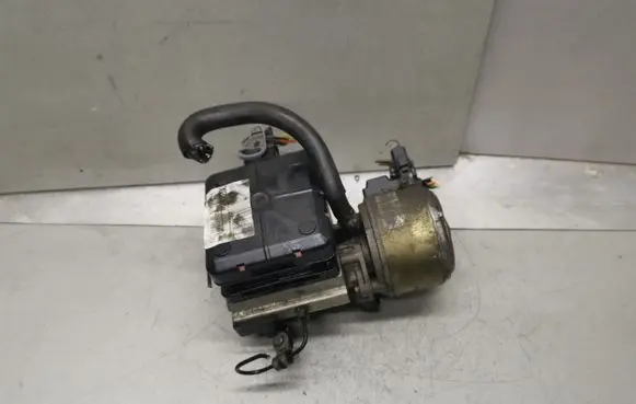 Citroen C5 Air suspension compressor 965560580023 9636713880