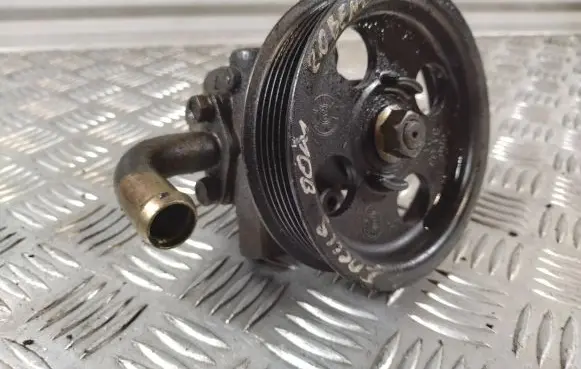 Ford Focus Power steering pump