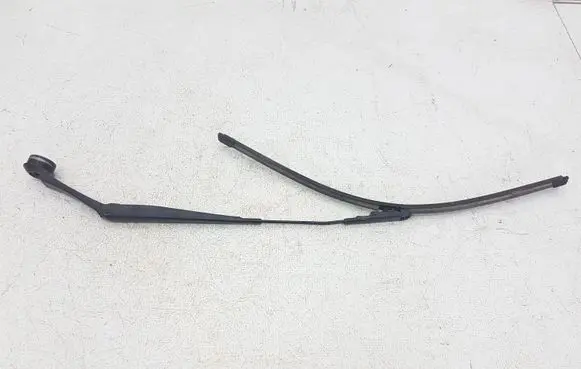 Ford Fusion II Front wiper blade arm DS7317B589 DS7317B589AD I9855