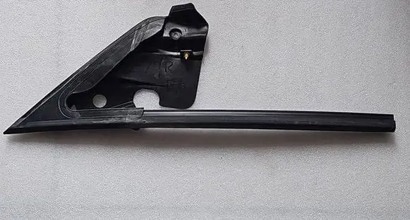 Tesla Model Y Rubber seal front door window/glass 150006700B 1500067