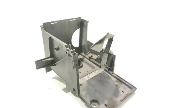 Battery box tray