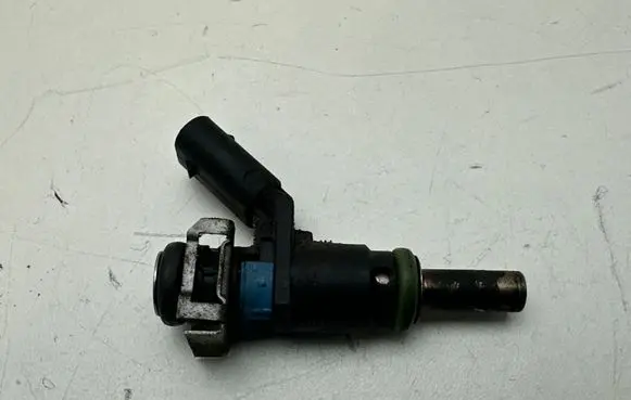 Audi A7 S7 4G Fuel injector 06E906031A 06E065D G281B01391