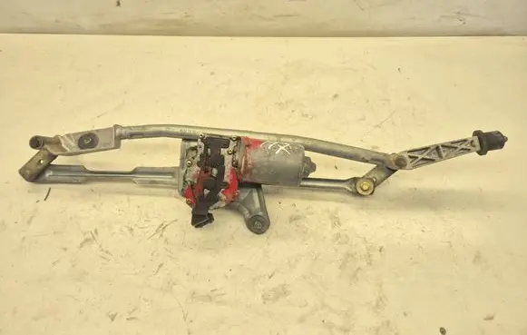 Volvo V70 Front wiper linkage and motor 404606 9171901 8624239