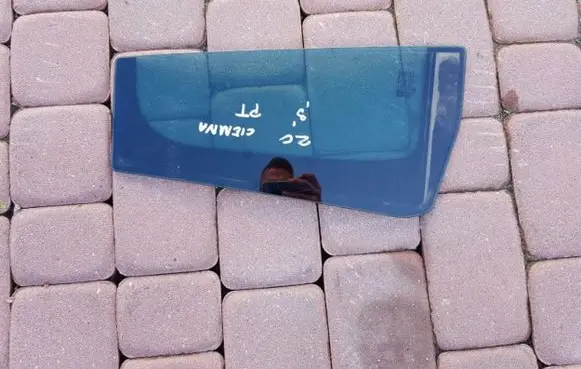 Opel Zafira C Sliding door window/glass OPLEXSZYBA22