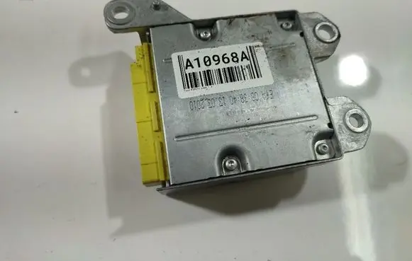 Ford Fiesta Airbag control unit/module K071DZA8033
