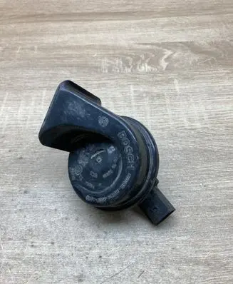 Volkswagen Touran I Horn signal CH2143 024143