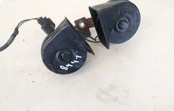 Ford Focus Horn signal e355906 e30055306