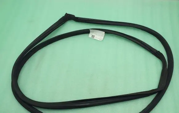 Nissan Pulsar Rubber seal front door (on door) 808313ZL0A