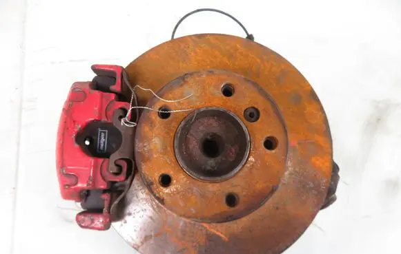 BMW 5 E39 Front wheel hub spindle knuckle