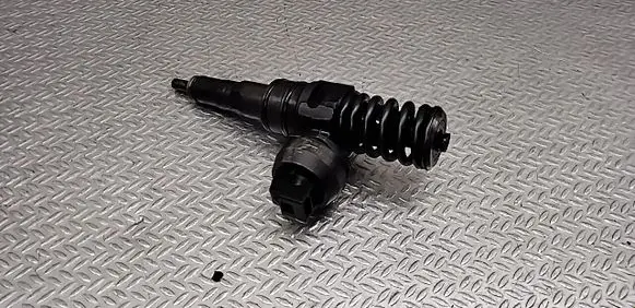 Seat Altea Fuel injector 038130073AG