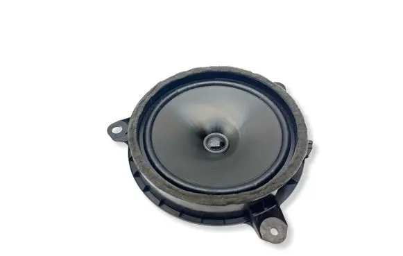 Toyota Yaris XP210 Front door speaker 86160 861600D450
