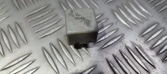 Audi A6 S6 C5 4B Other relay 0332014120 431951253