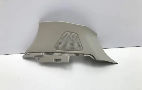 (D)pillar trim (top)
