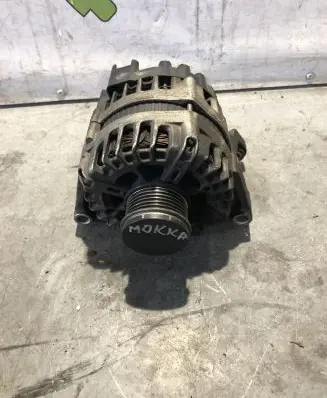 Opel Mokka Generator/alternator 13588289