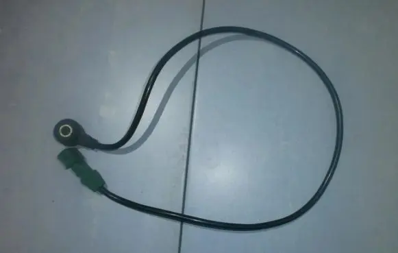 Audi A6 S6 C5 4B Detonation knock sensor ks1054905377h 5wm1511sme